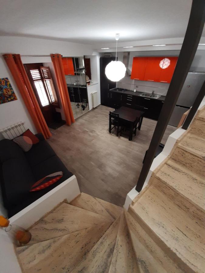 Casa Degli Artisti San Lorenzo Mezzojuso Bagian luar foto